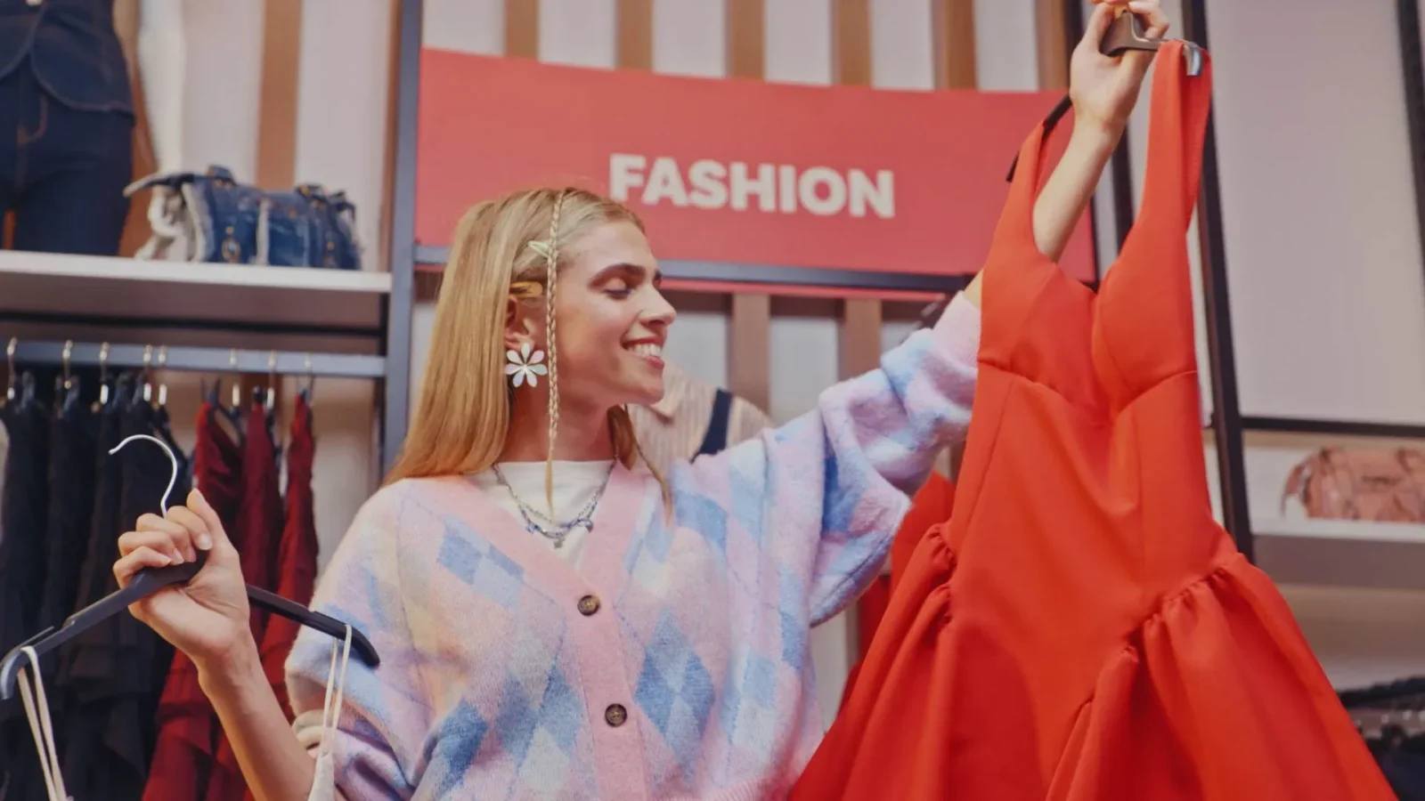Max Factory arriva in tv con lo “Shopping a occhi chiusi”
