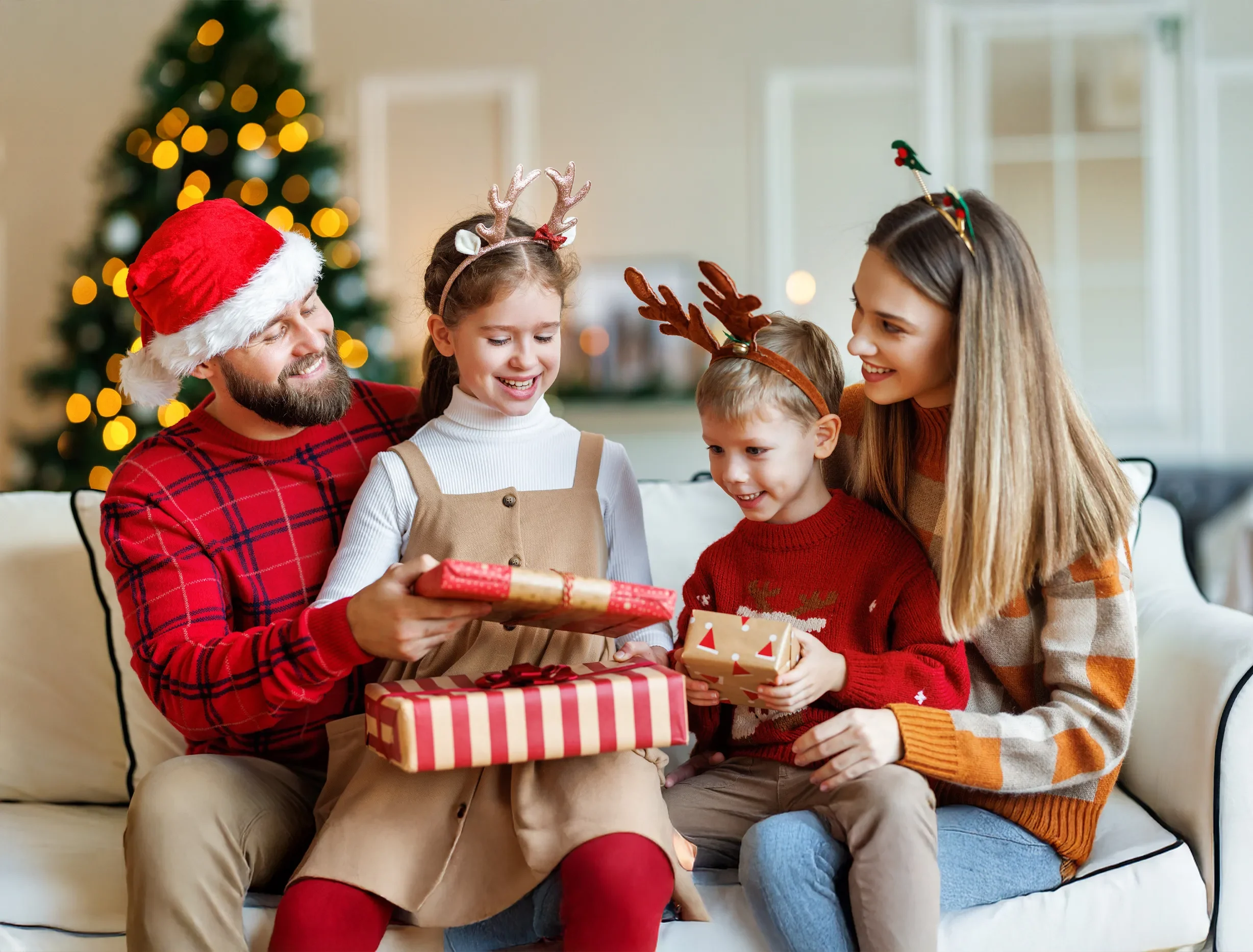 UN NATALE <br> MAGICO! Decorazioni per la tua casa e regali per tutta la famiglia.