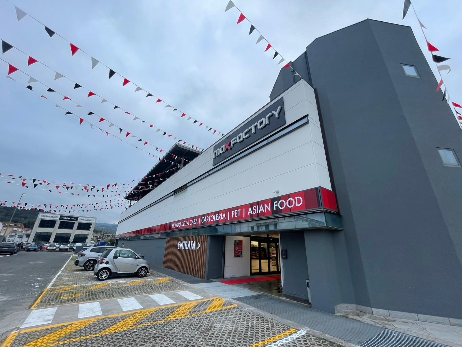 Nuova apertura a Sarzana (La Spezia)